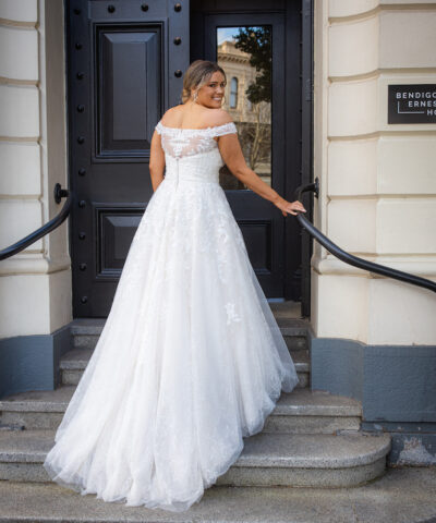 Rue de Seine Fox Gown - Sell My Wedding Dress Online | Sell My Wedding Dress  Ireland | Buy and Sell Wedding Dresses Ireland